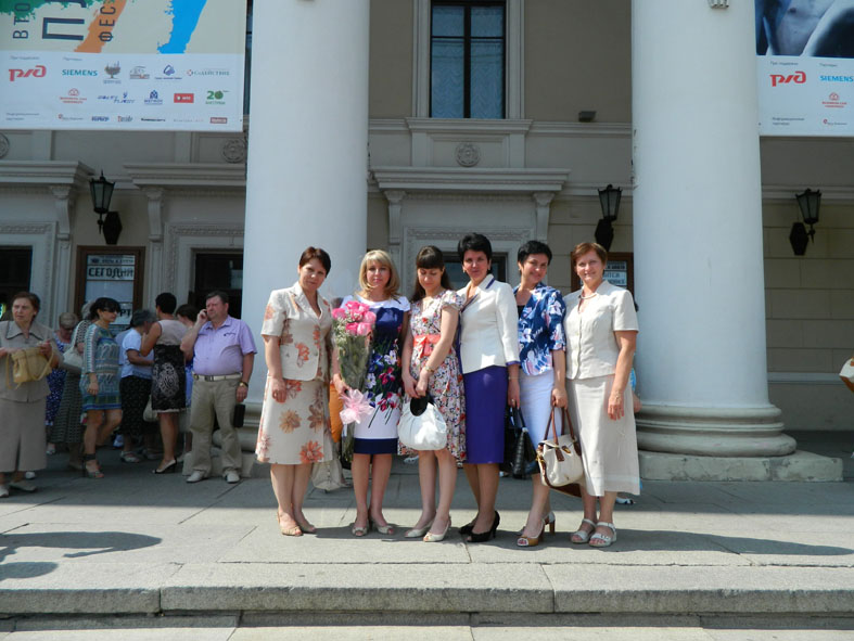 Профком департамента здравоохранения Воронежской области организовал посещение театра оперы и балета